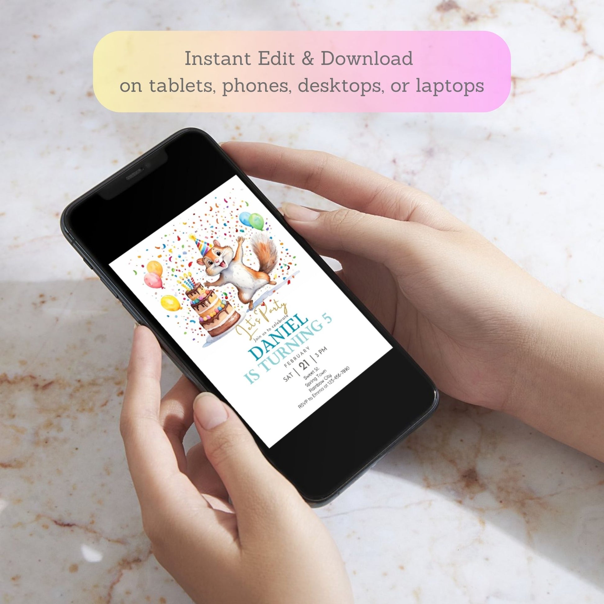 Rustic squirrel birthday invitation with balloons and cake.
High-resolution woodland party invite featuring a squirrel.