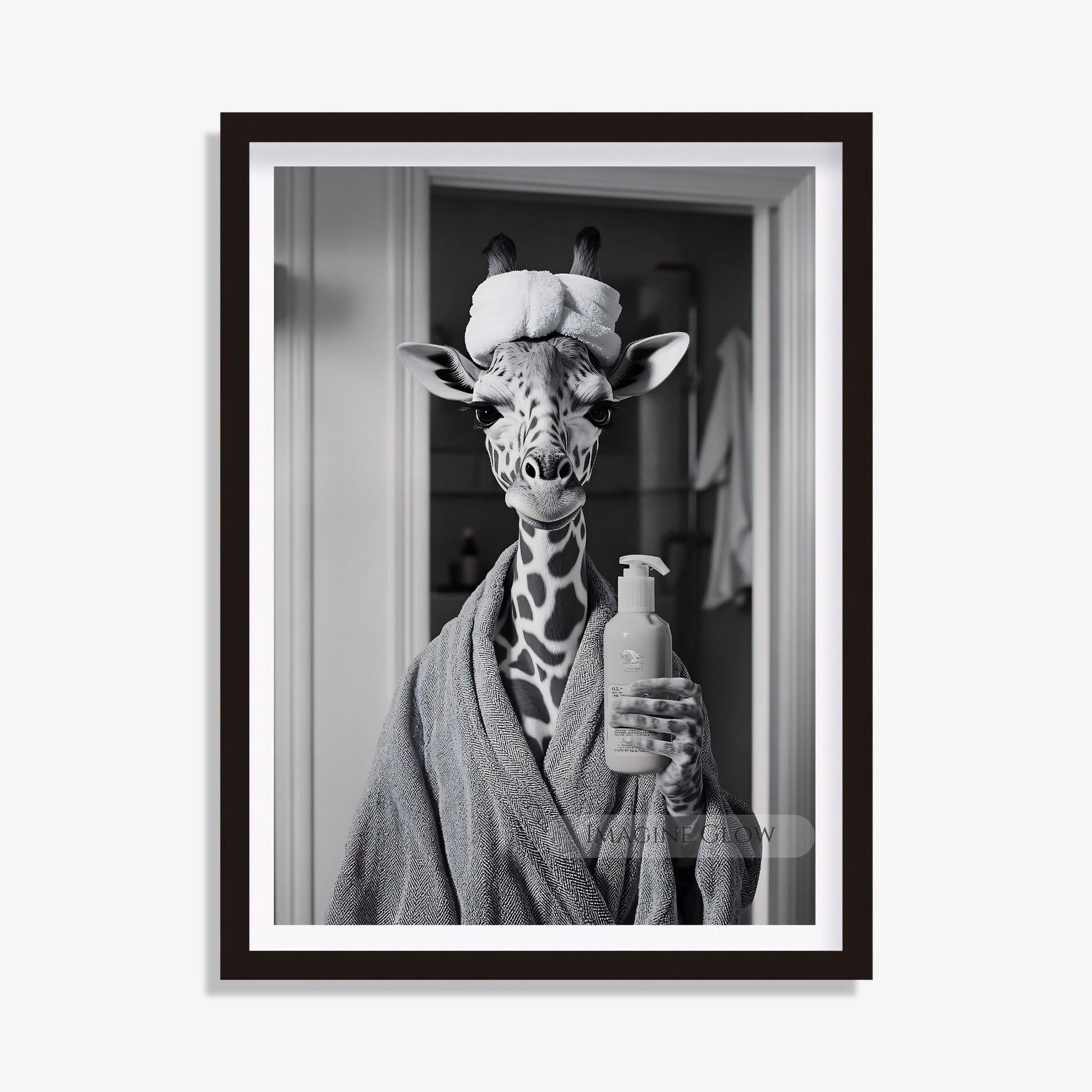 Giraffe wall art gift for animal lovers
